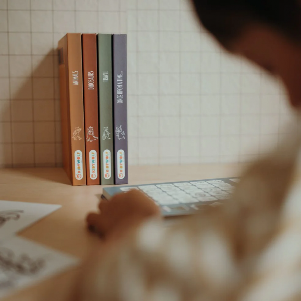 KIDYWOLF: TABLET ΖΩΓΡΑΦΙΚΗΣ ΜΕ ΟΘΟΝΗ LCD (30 ΚΑΡΤΕΣ)- ANIMALS(KDW-181481)