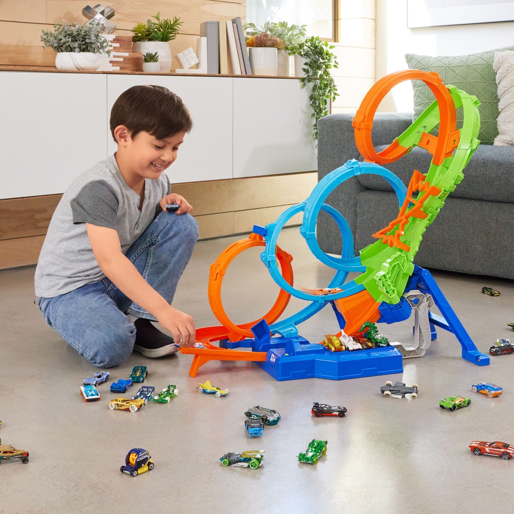HOT WHEELS ΠΙΣΤΑ ΣΥΓΚΡΟΥΣEΩΝ ΜΕ 4 ΛΟΥΠ (HXR70)