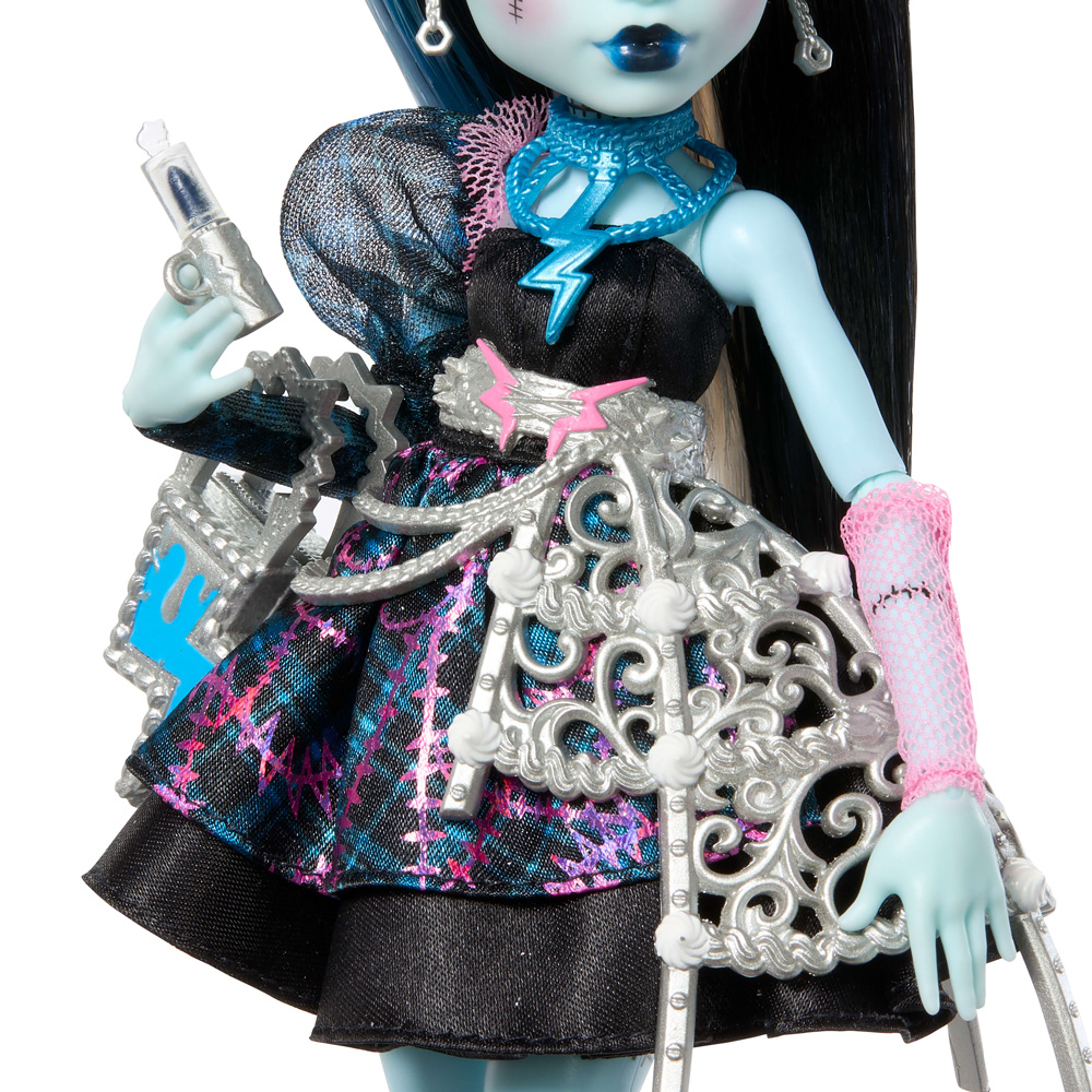 MONSTER HIGH DOLL SCARY SWEET BIRTHDAY FRANKIE (JBG75)