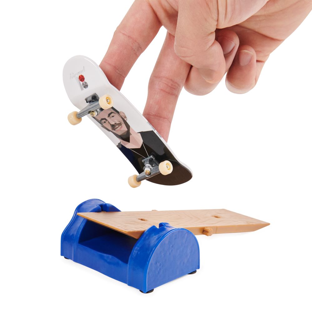 Tech Deck (VS) Versus Series Sk8shop, 2 Μινιατούρες Τροχοσανίδες - 1 Εμπόδιο/Ράμπα