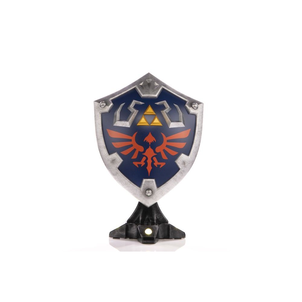 F4F The Legend of Zelda: Breath of the Wild – Hylian Shield Collectors PVC Statue (29cm) (BOTWHC)