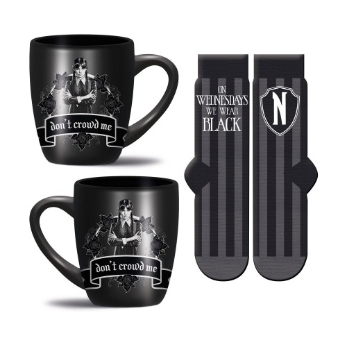 Pyramid: Wednesday - Wear Black Mug &amp; Socks Set (GP2400893)